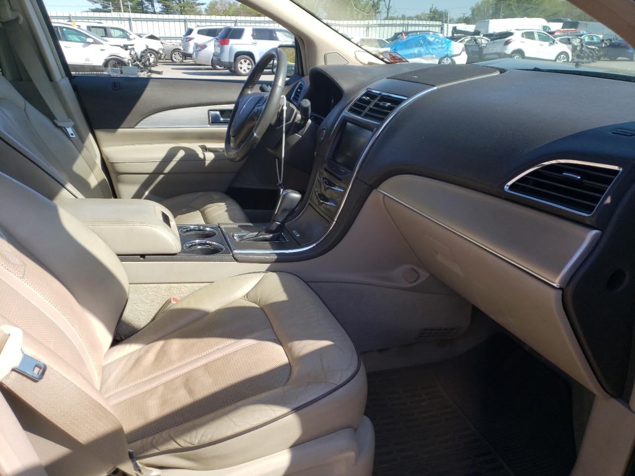 Photo 5 from auction – 2013 LINCOLN MKX with VIN 2LMDJ8JK5DBL46160