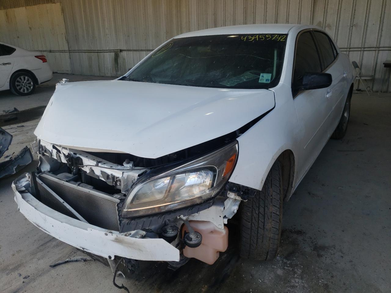 Photo 2 from auction – 2015 CHEVROLET MALIBU LS with VIN 1G11B5SL7FF352381