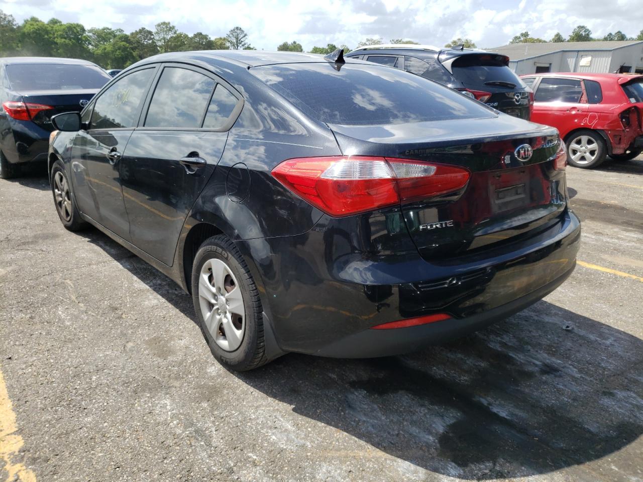 Photo 3 from auction – 2014 KIA FORTE LX with VIN KNAFK4A63E5198787