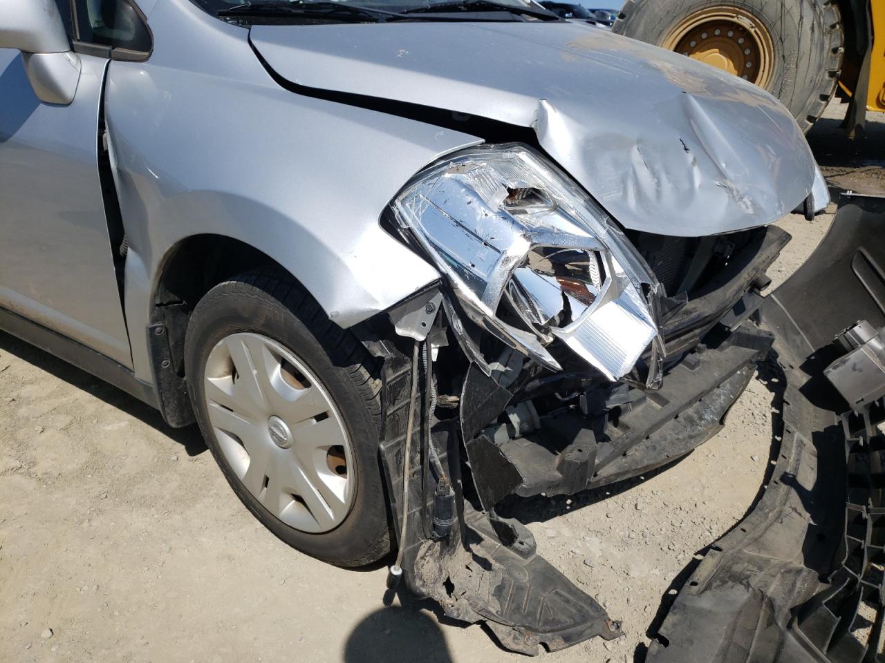 Photo 9 from auction – 2011 NISSAN VERSA S with VIN 3N1BC1CP0BL509593