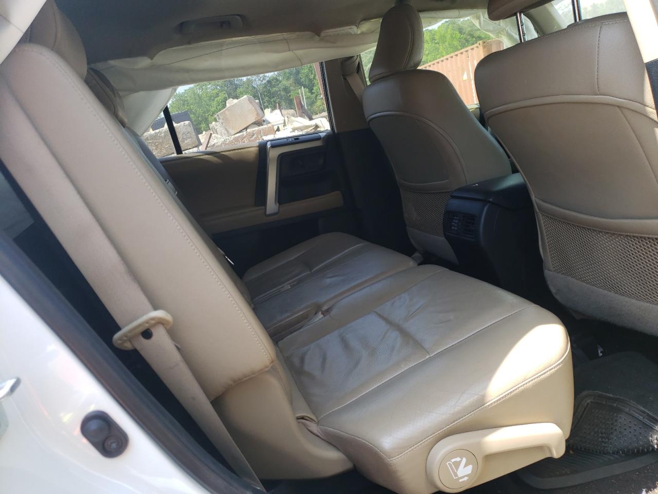 Photo 6 from auction – 2013 TOYOTA 4RUNNER SR with VIN JTEBU5JR9D5118575