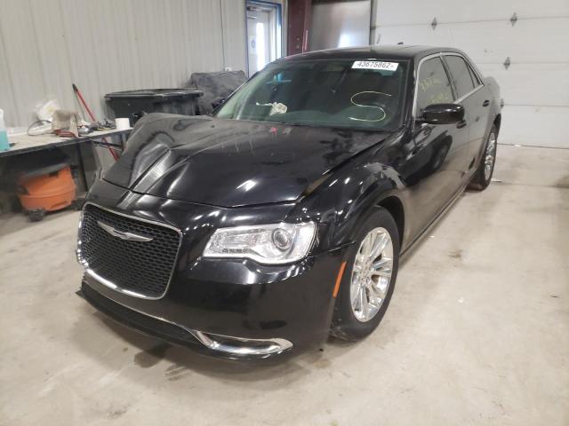 Photo 2 from auction – 2016 CHRYSLER 300 LIMITE with VIN 2C3CCAAGXGH234159