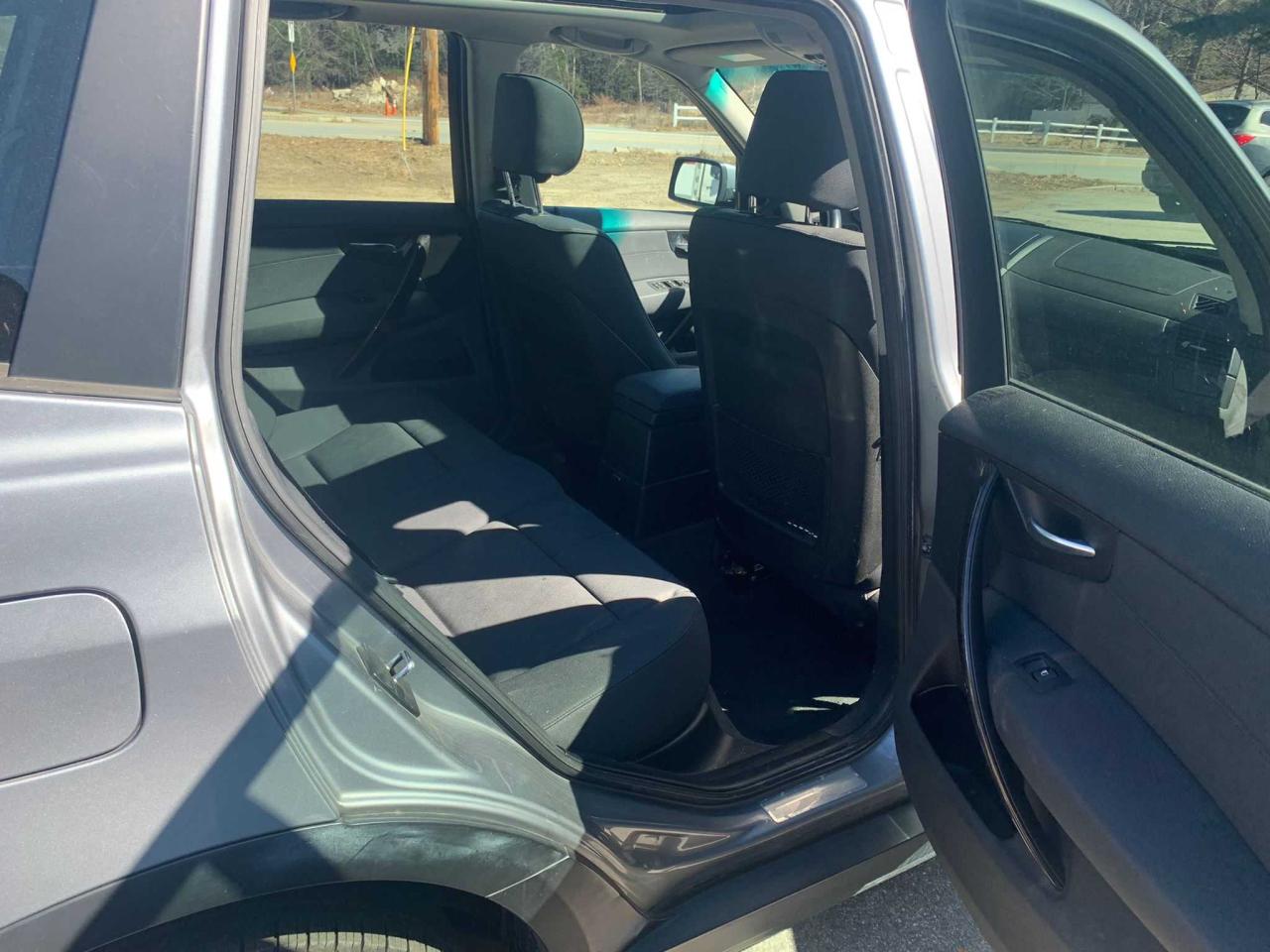 Photo 6 from auction – 2007 BMW X3 3.0SI with VIN WBXPC93407WF06496