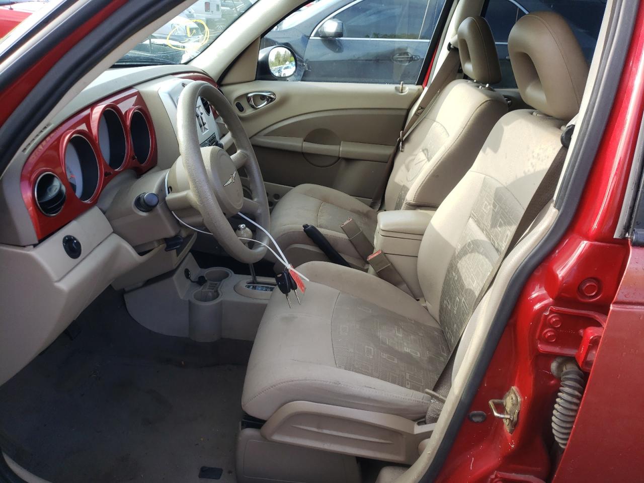 Photo 5 from auction – 2006 CHRYSLER PT CRUISER with VIN 3A4FY58BX6T347508