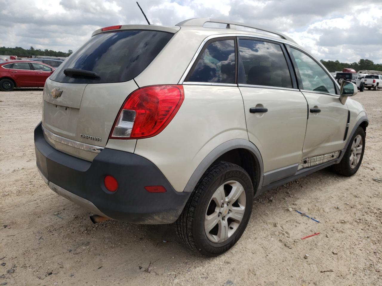 Photo 4 from auction – 2013 CHEVROLET CAPTIVA LS with VIN 3GNAL2EK0DS570412