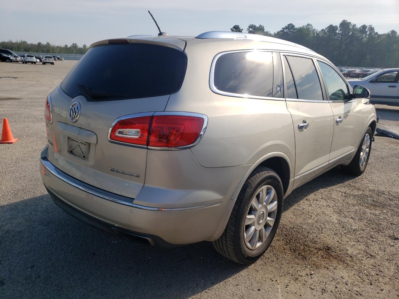 Photo 4 from auction – 2013 BUICK ENCLAVE with VIN 5GAKRCKD0DJ109804