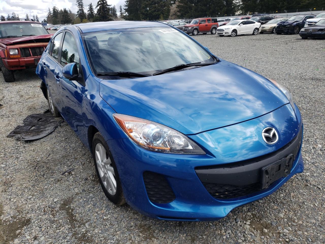 MAZDA 3 I 2012 with VIN JM1BL1V80C1545487 - Photo from auction