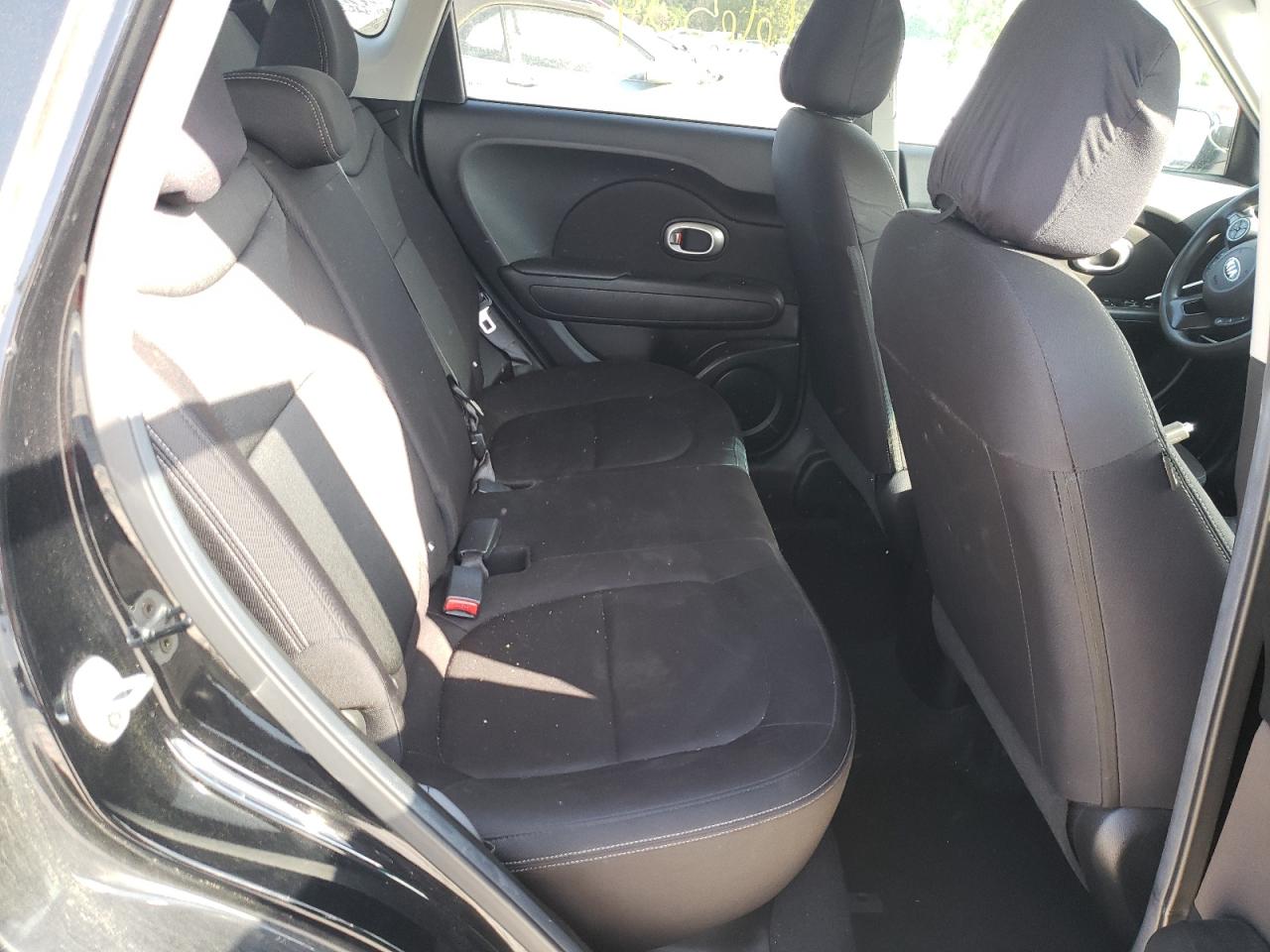 Photo 16 from auction – 2016 KIA SOUL with VIN KNDJN2A22G7363967
