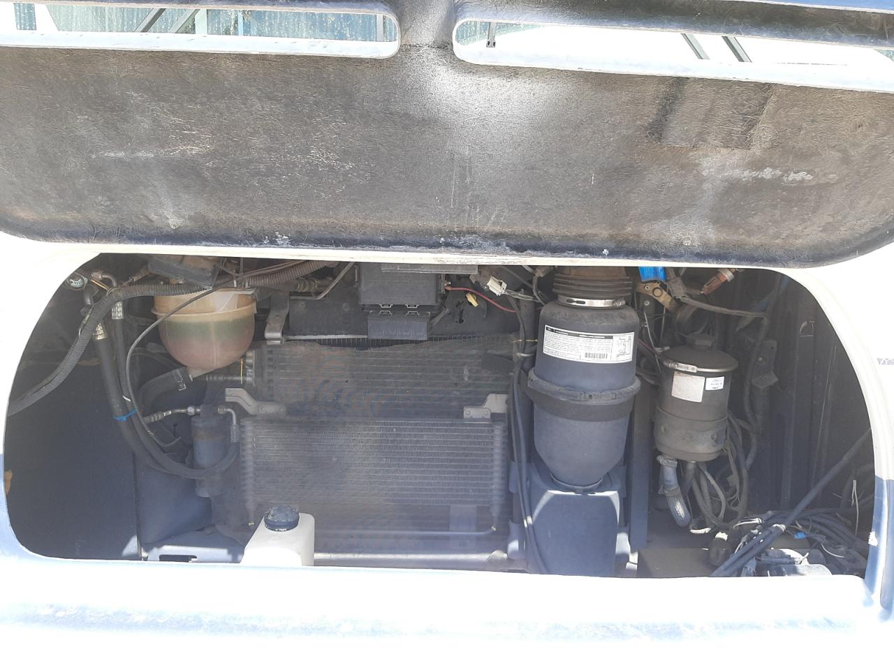 Photo 7 from auction – 2000 FORD F550 SUPER with VIN 3FCMF53S6XJA38397
