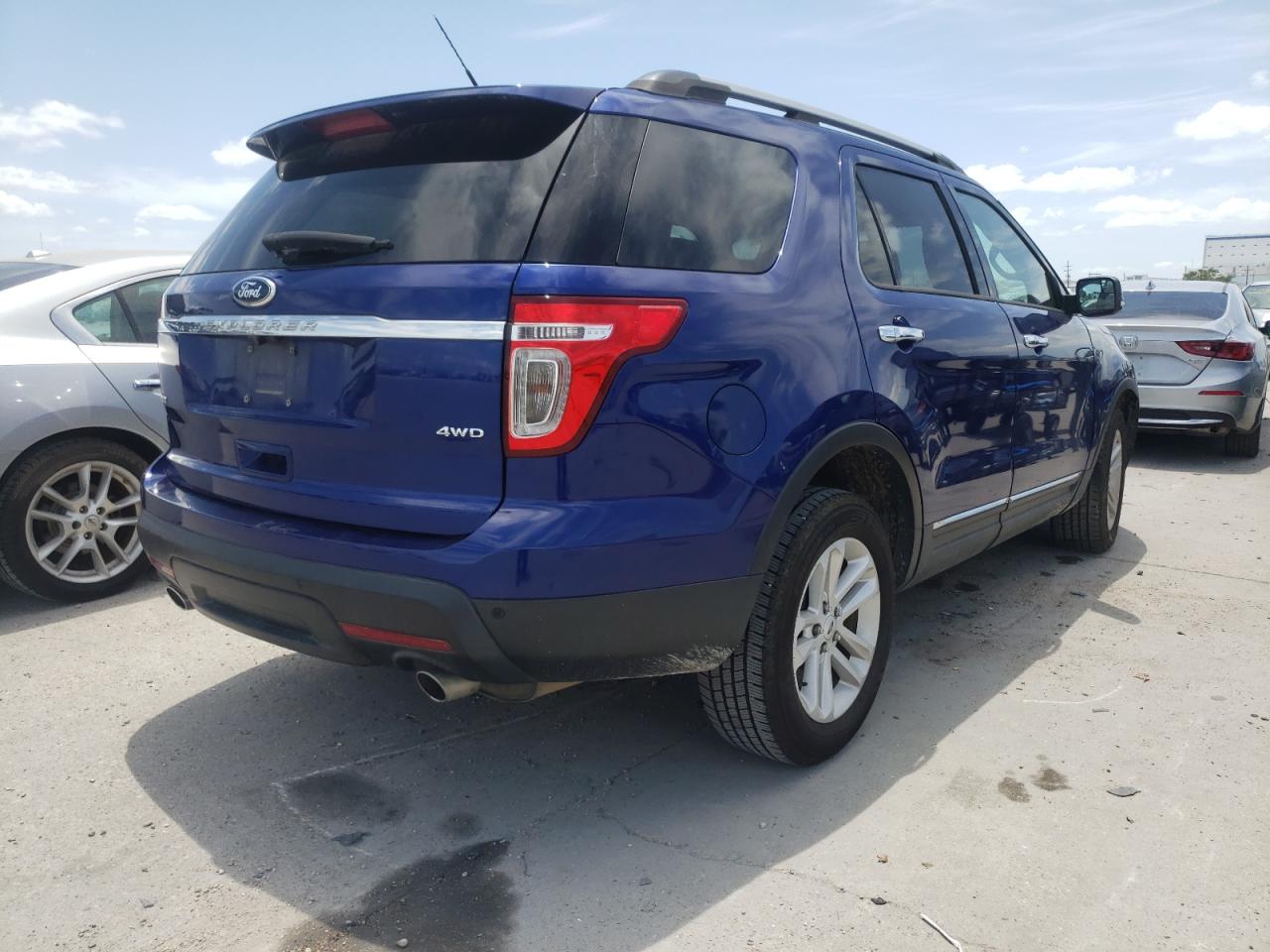 Photo 4 from auction – 2013 FORD EXPLORER X with VIN 1FM5K8D83DGC92475