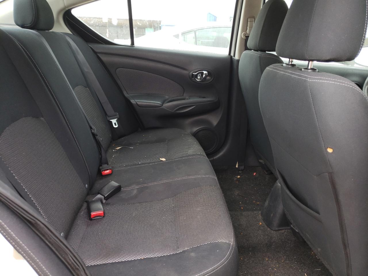 Photo 6 from auction – 2016 NISSAN VERSA S with VIN 3N1CN7AP8GL823892