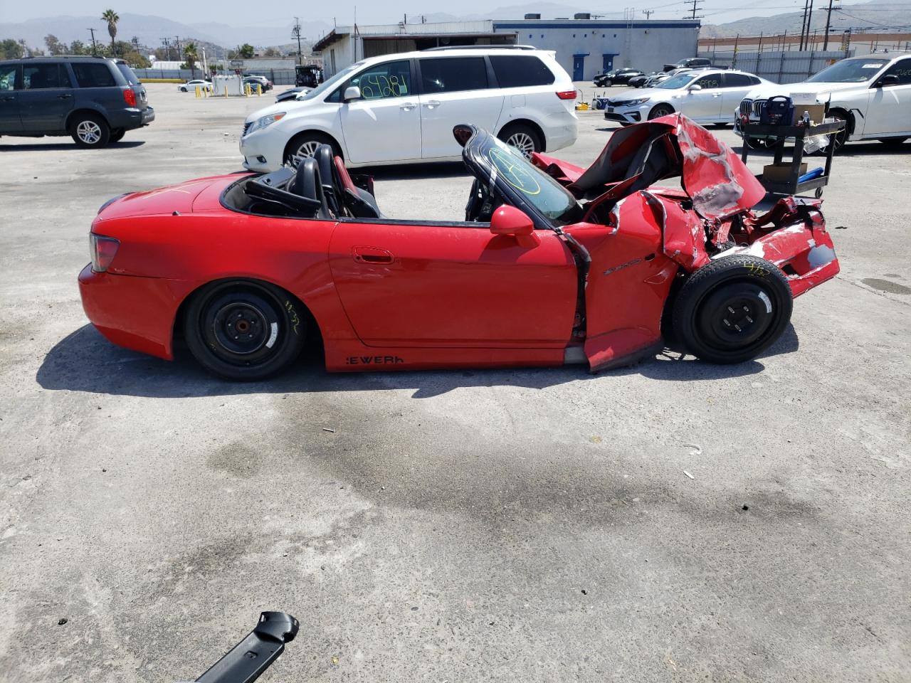 Photo 5 from auction – 2001 HONDA S2000 with VIN JHMAP114X1T001386
