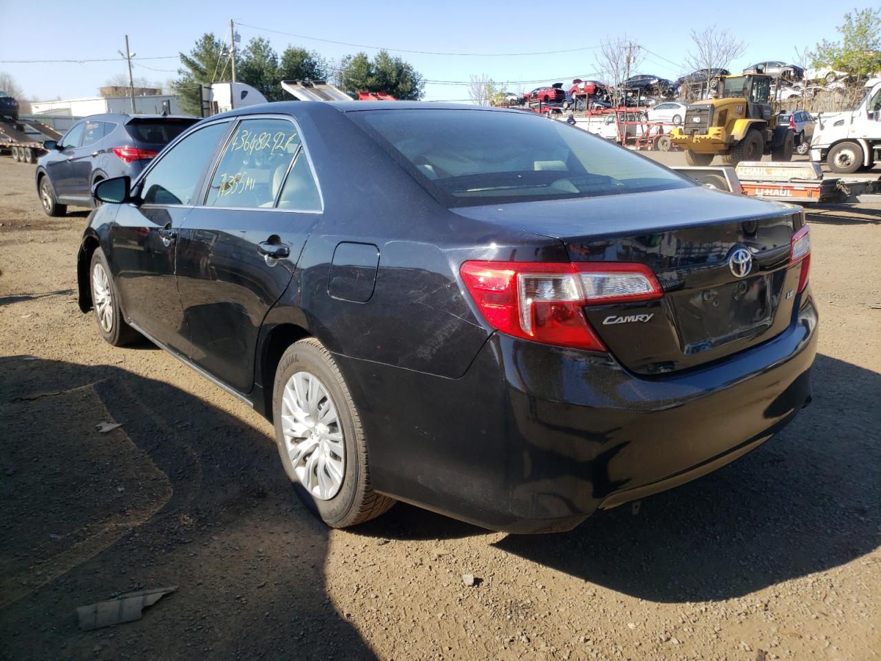 Photo 3 from auction – 2013 TOYOTA CAMRY L with VIN 4T4BF1FK7DR321796