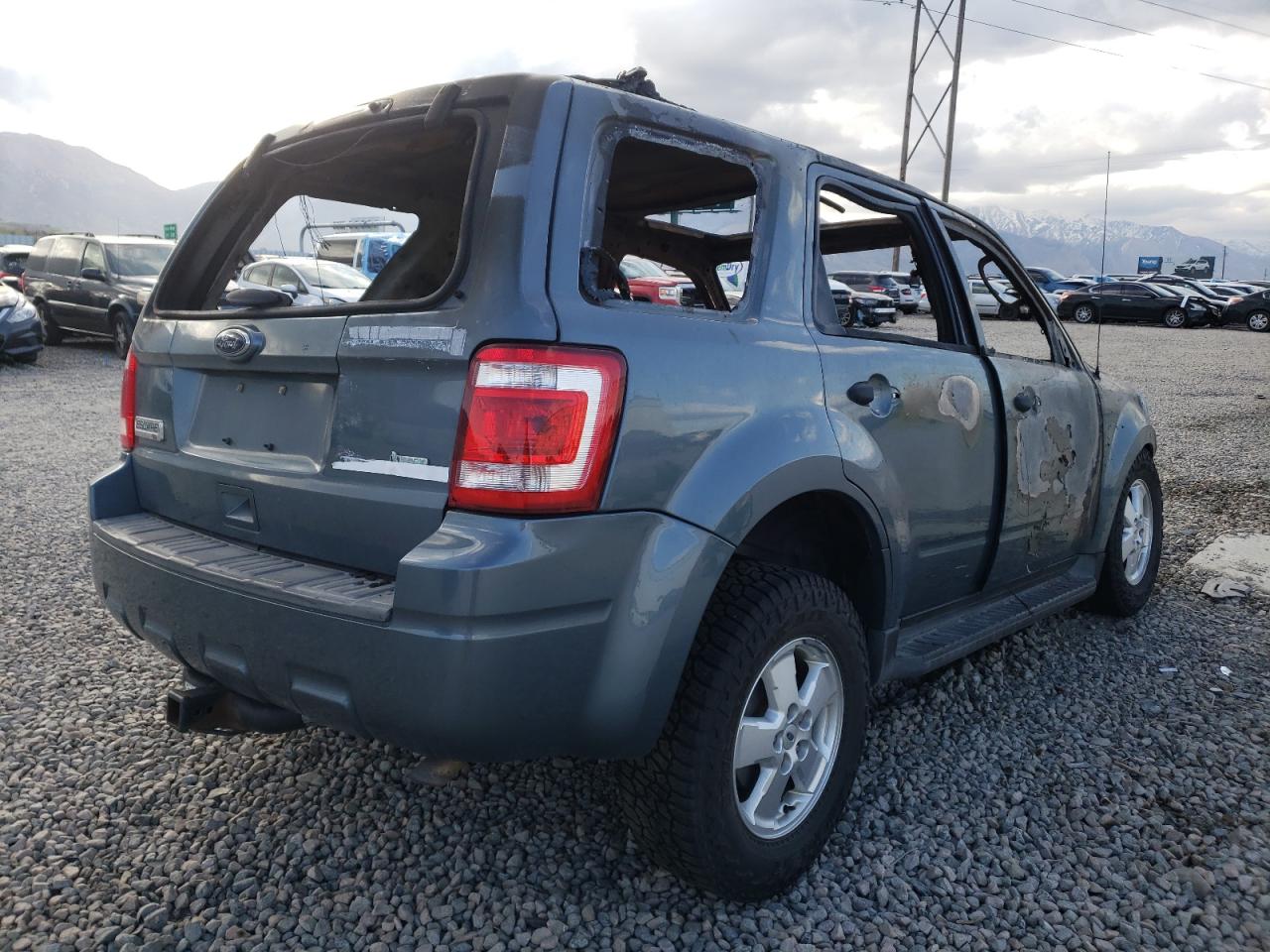 Photo 4 from auction – 2011 FORD ESCAPE XLT with VIN 1FMCU0DG9BKC04839
