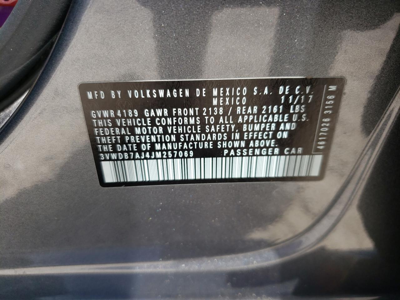 Photo 10 from auction – 2018 VOLKSWAGEN JETTA SE with VIN 3VWDB7AJ4JM257069
