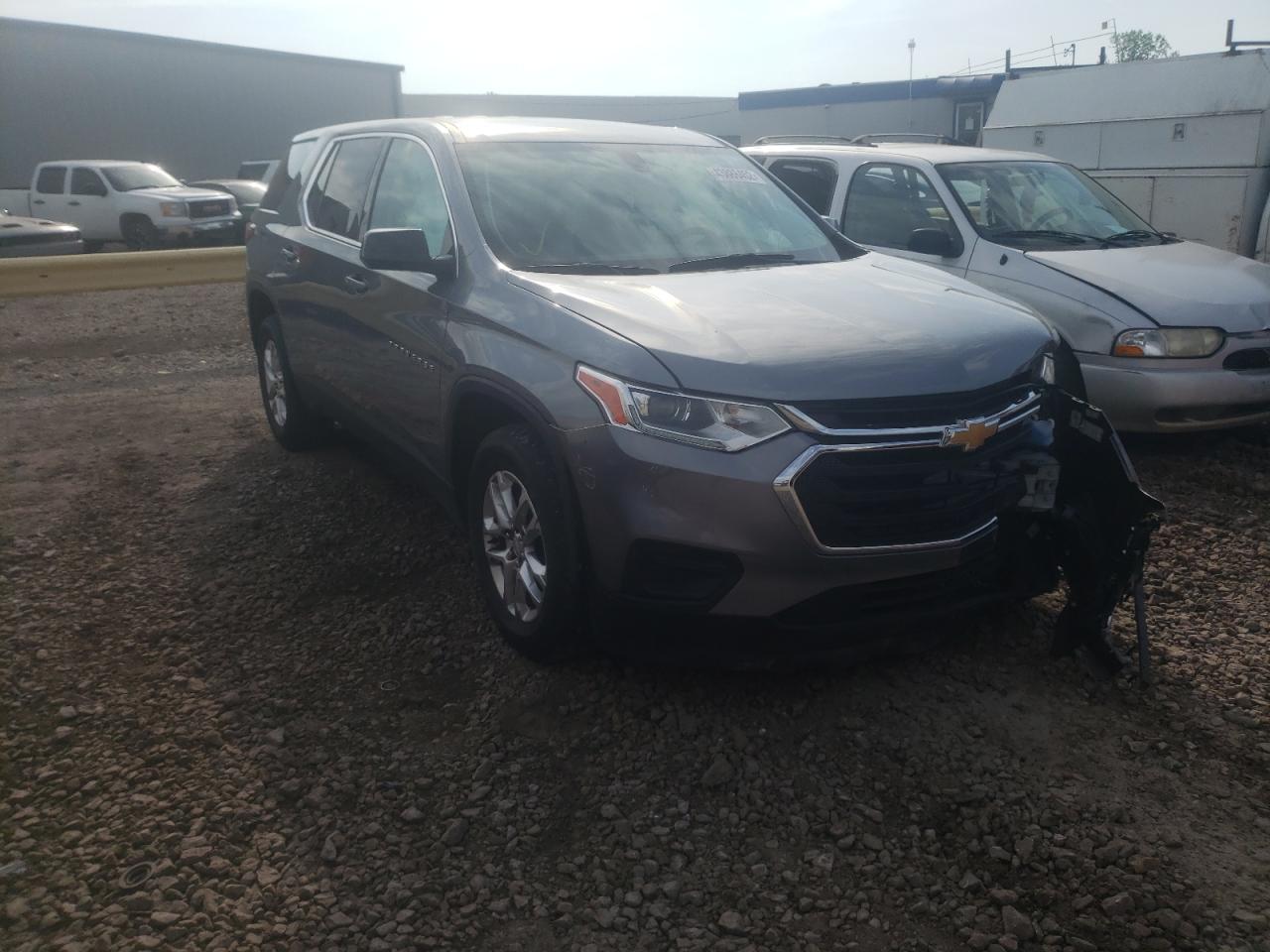 Photo 1 from auction – 2018 CHEVROLET TRAVERSE L with VIN 1GNERFKW5JJ200200