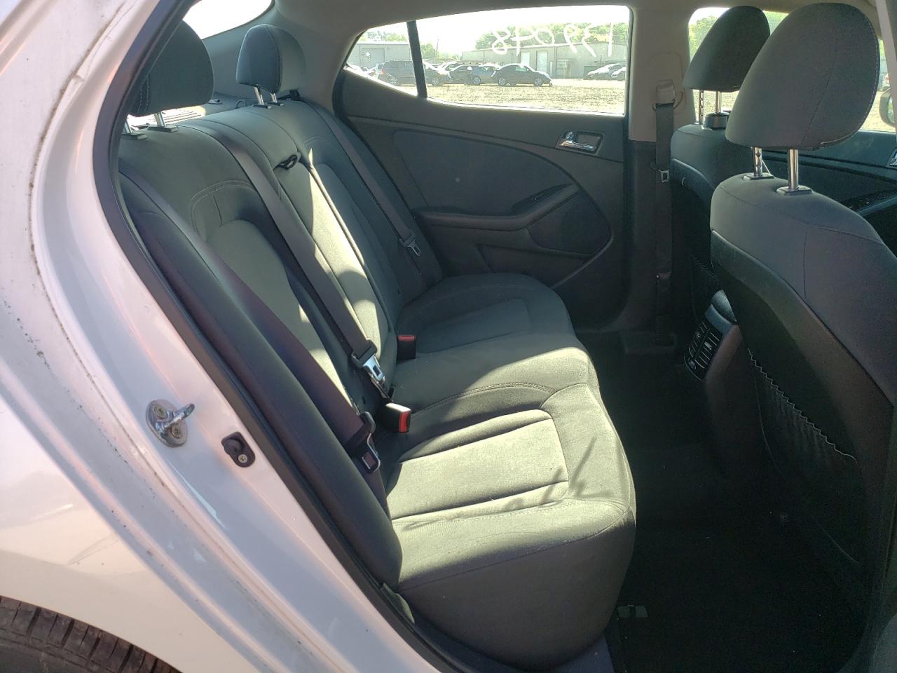 Photo 6 from auction – 2012 KIA OPTIMA HYB with VIN KNAGM4AD7C5031908