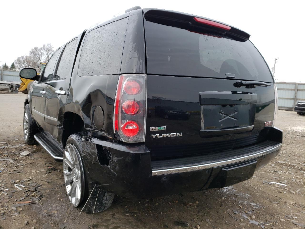 Photo 3 from auction – 2011 GMC YUKON DENA with VIN 1GKS2EEF0BR248152