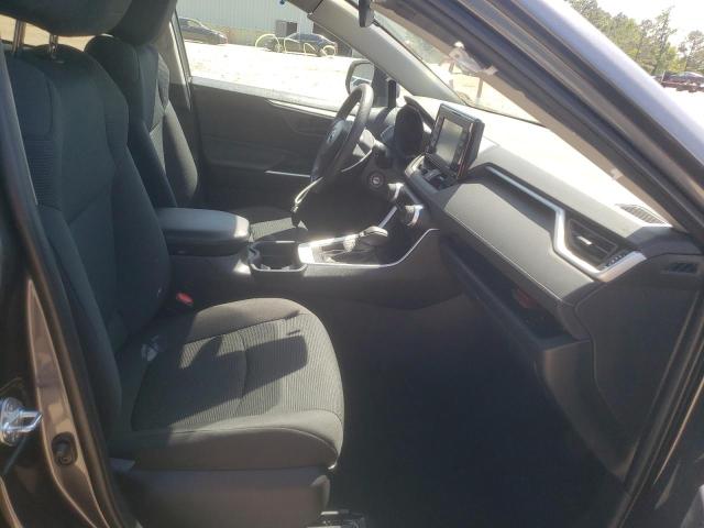 Photo 5 from auction – 2021 TOYOTA RAV4 LE with VIN 2T3K1RFV7MC131376