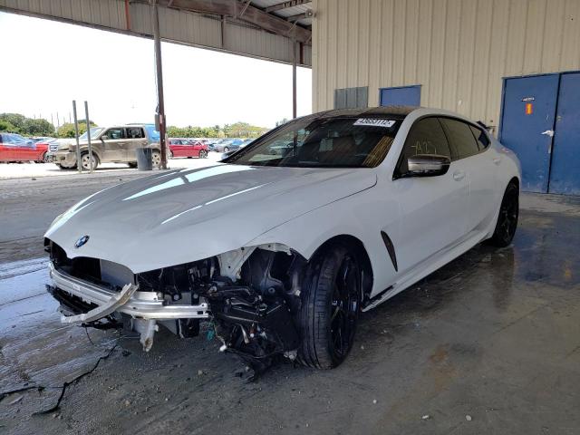 Photo 2 from auction – 2022 BMW M850XI with VIN WBAGV8C06NCH65746