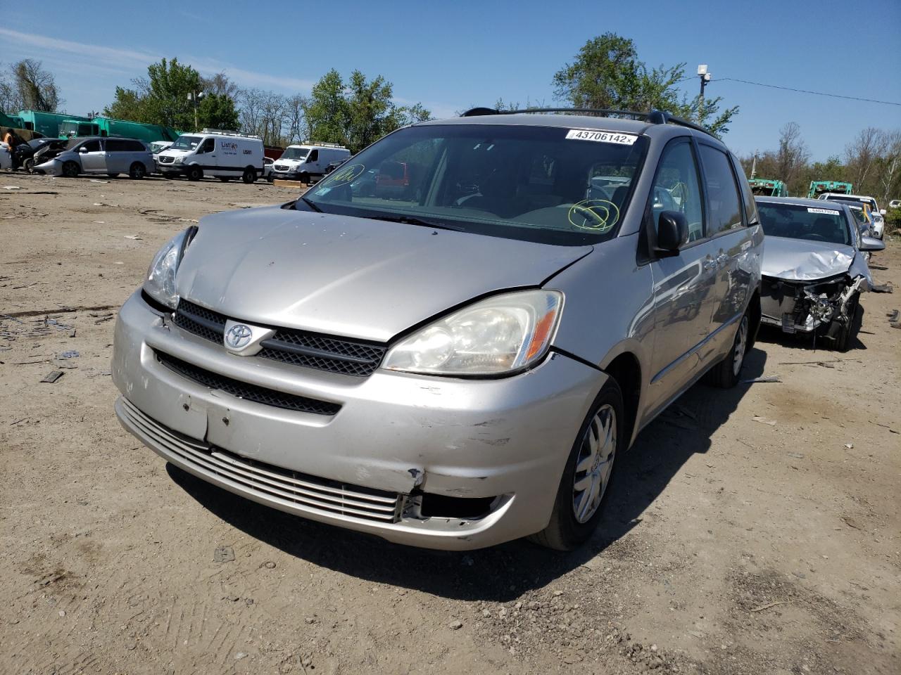 Photo 2 from auction – 2005 TOYOTA SIENNA CE with VIN 5TDZA23C55S275468
