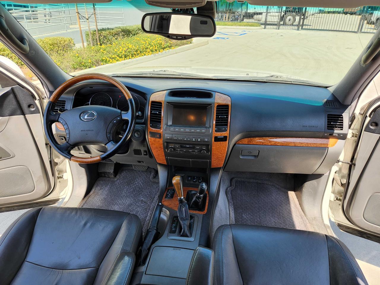 Photo 9 from auction – 2006 LEXUS GX 470 with VIN JTJBT20X760113636