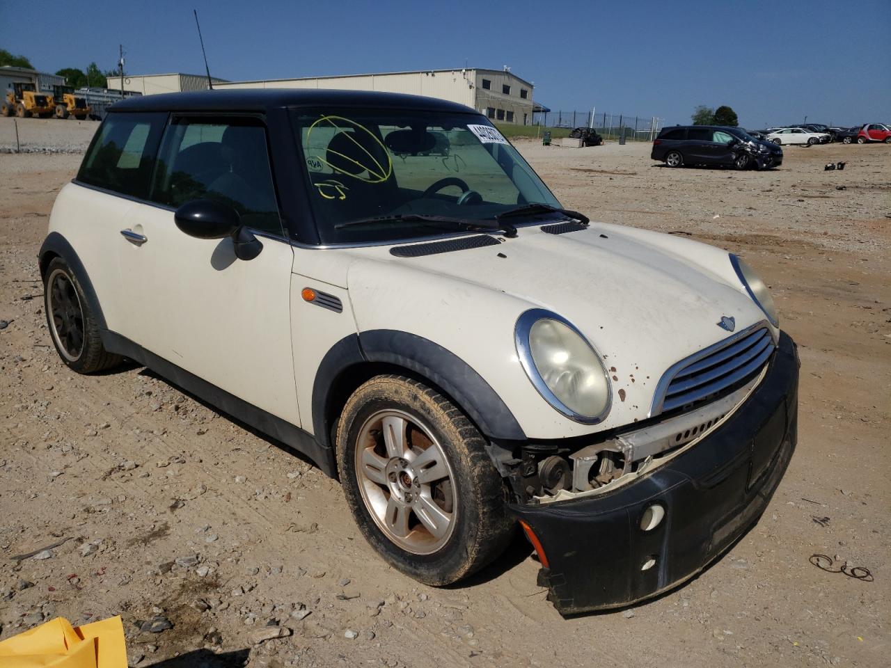 MINI COOPER 2006 with VIN WMWRC33546TK66083 - Photo from auction
