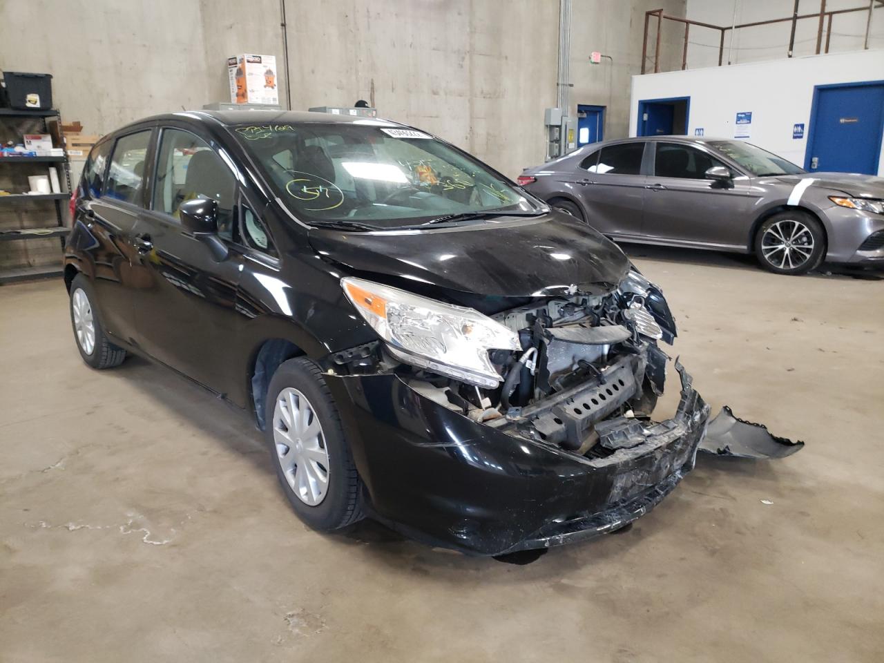 NISSAN VERSA NOTE 2015 with VIN 3N1CE2CP2FL377866 - Photo from auction