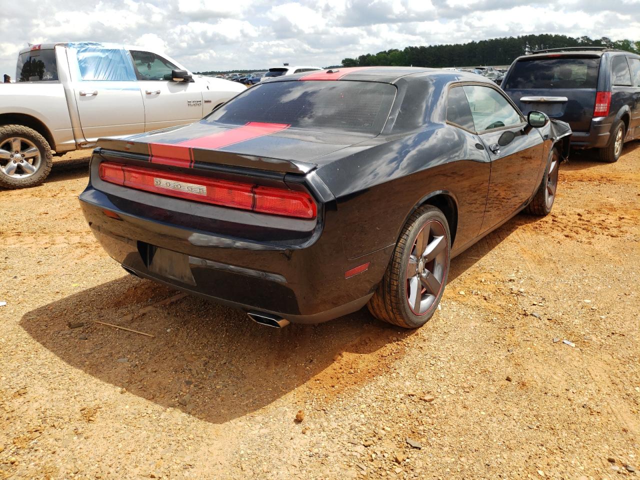Photo 4 from auction – 2013 DODGE CHALLENGER with VIN 2C3CDYAG3DH665895