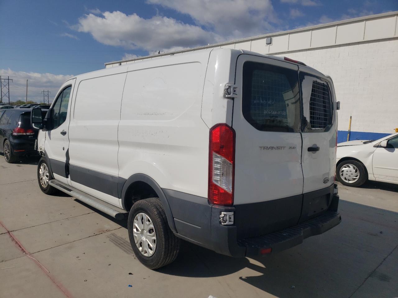 Photo 3 from auction – 2015 FORD TRANSIT T- with VIN 1FTNR1ZM9FKB02241