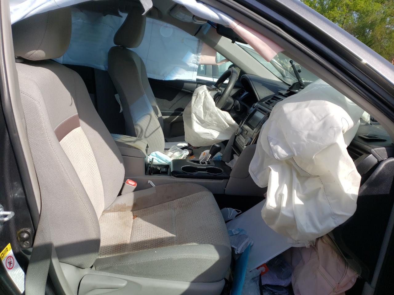 Photo 5 from auction – 2012 TOYOTA CAMRY BASE with VIN 4T4BF1FKXCR193200