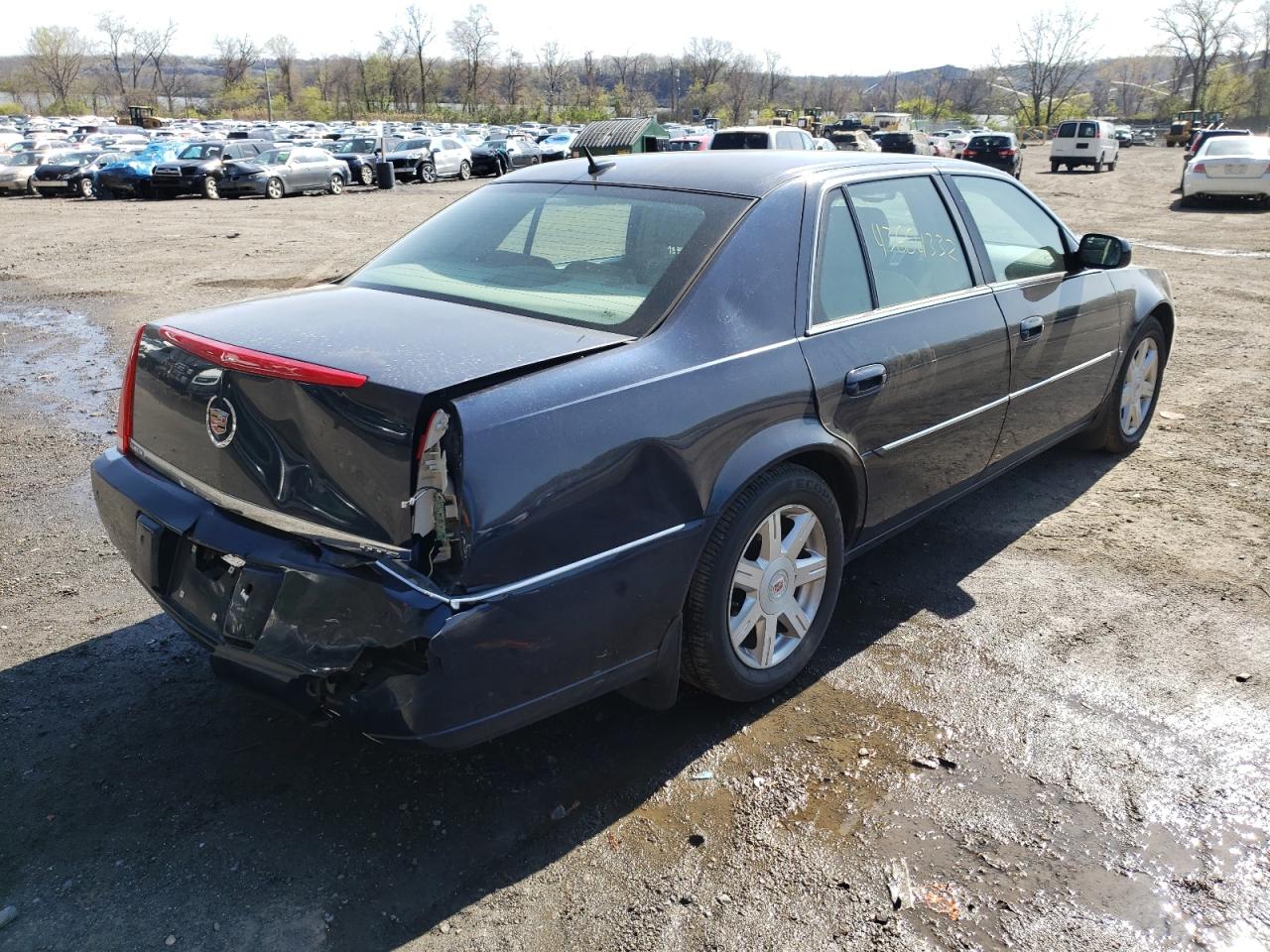 Photo 4 from auction – 2008 CADILLAC DTS with VIN 1G6KD57Y88U101476
