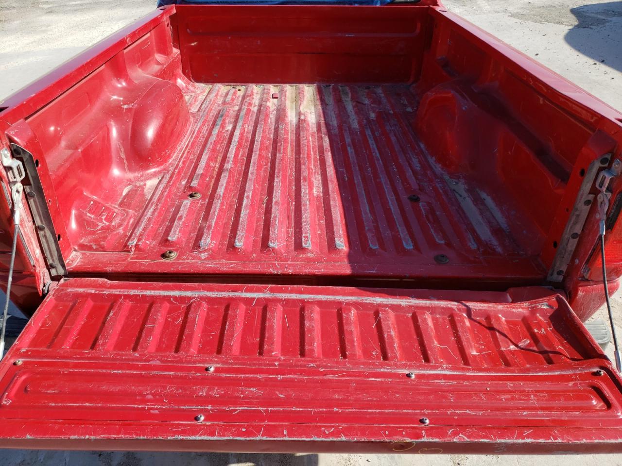 Photo 6 from auction – 2005 FORD RANGER with VIN 1FTYR10U35PA29699