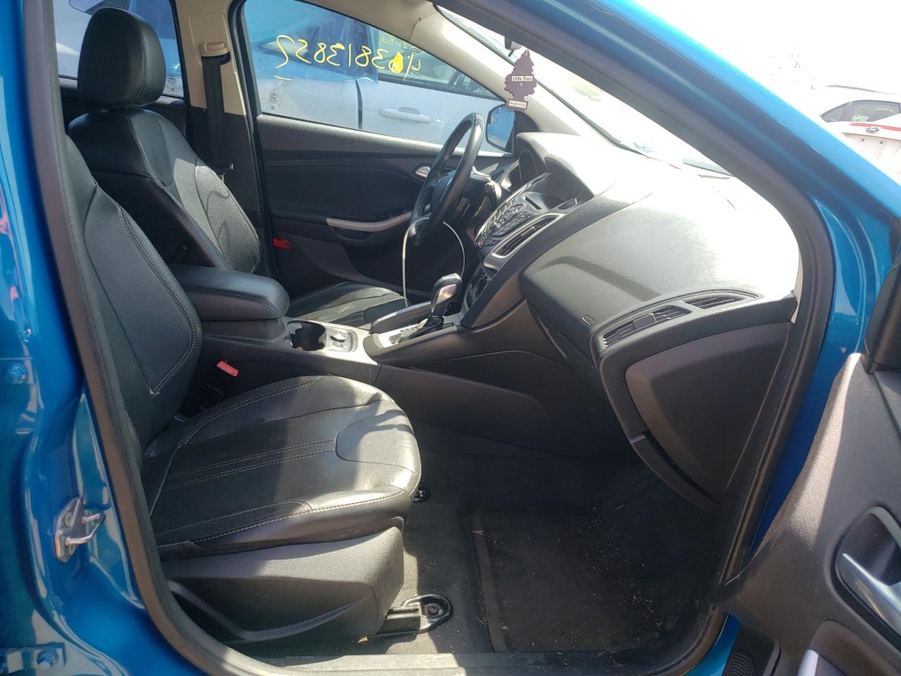 Photo 5 from auction – 2013 FORD FOCUS SE with VIN 1FADP3F27DL106351