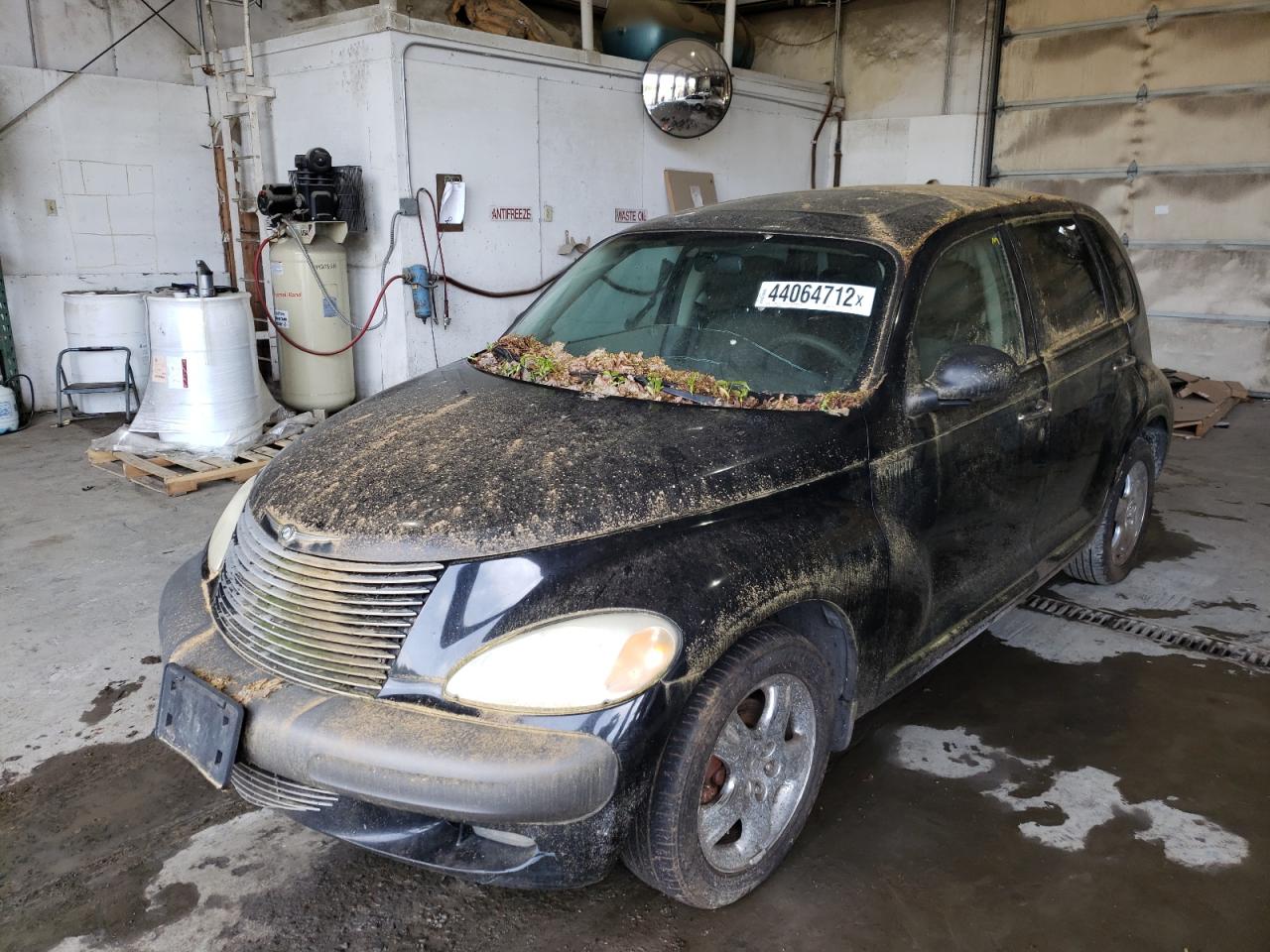 Foto 2 de la subasta – 2002 CHRYSLER PT CRUISER con VIN 3C8FY68B42T228759