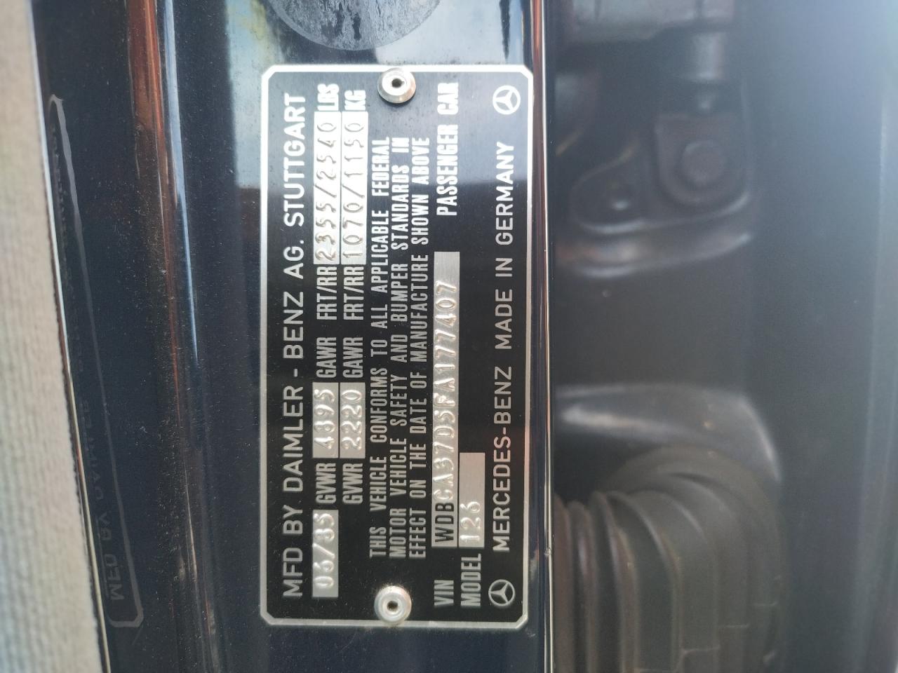Photo 10 from auction – 1985 MERCEDES-BENZ 500 SEL with VIN WDBCA37D5FA177407
