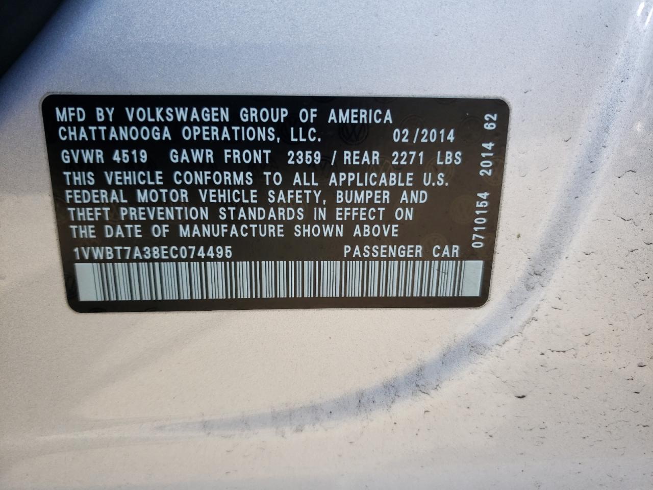 Photo 10 from auction – 2014 VOLKSWAGEN PASSAT SE with VIN 1VWBT7A38EC074495