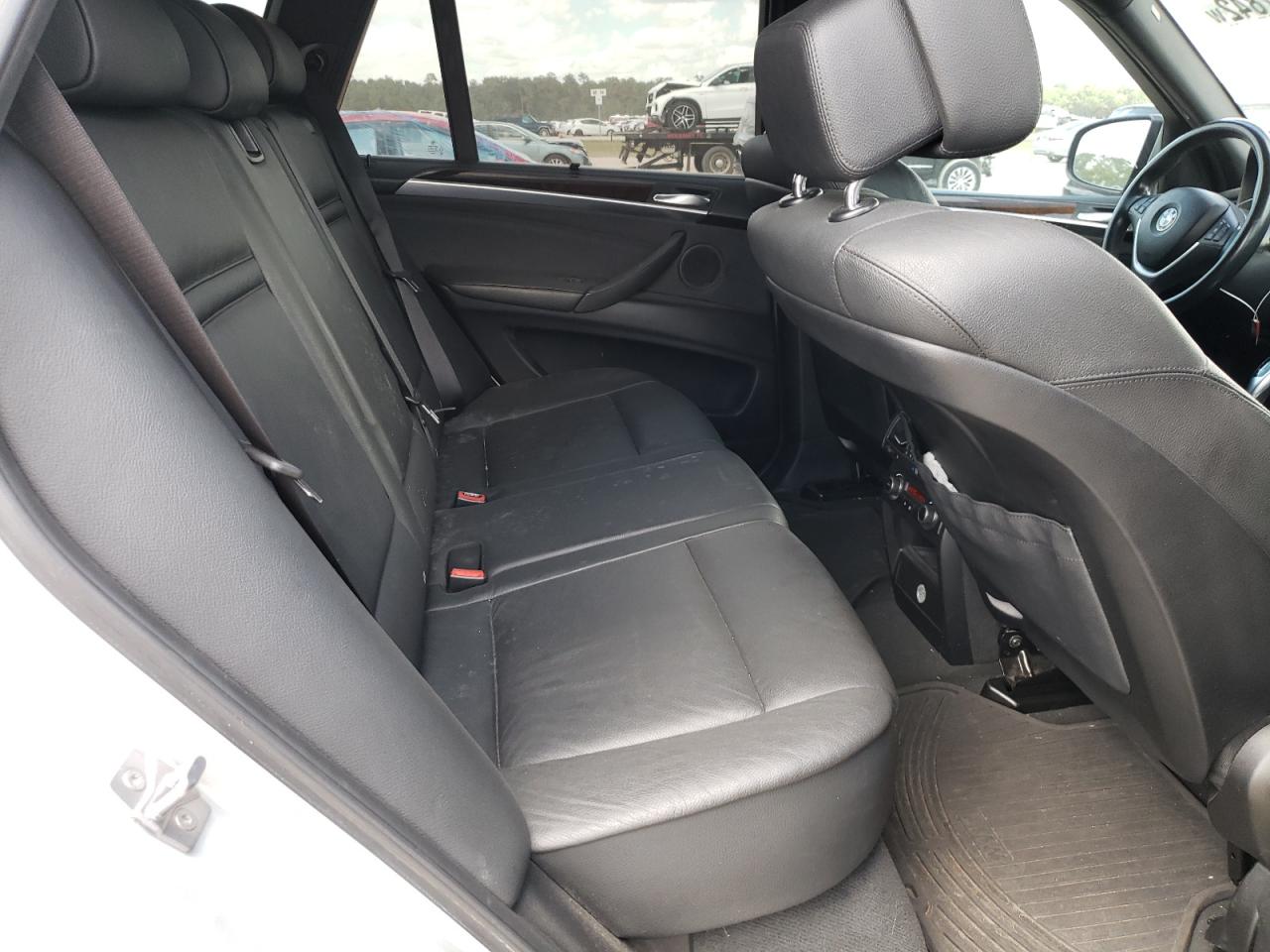 Photo 6 from auction – 2011 BMW X5 XDRIVE3 with VIN 5UXZW0C50BL372077
