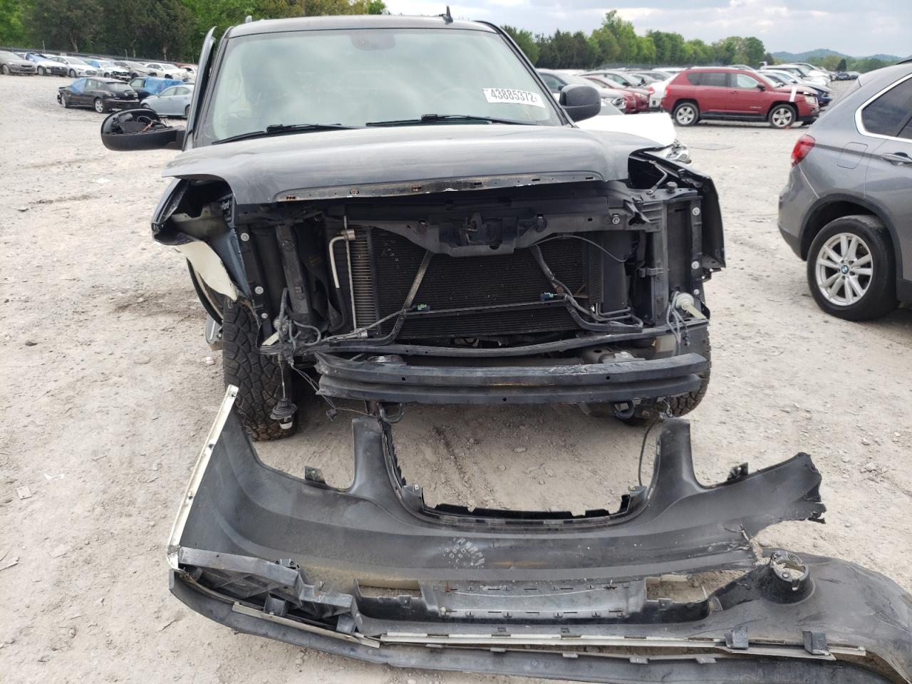 Photo 9 from auction – 2007 GMC YUKON with VIN 1GKFC13047R217953