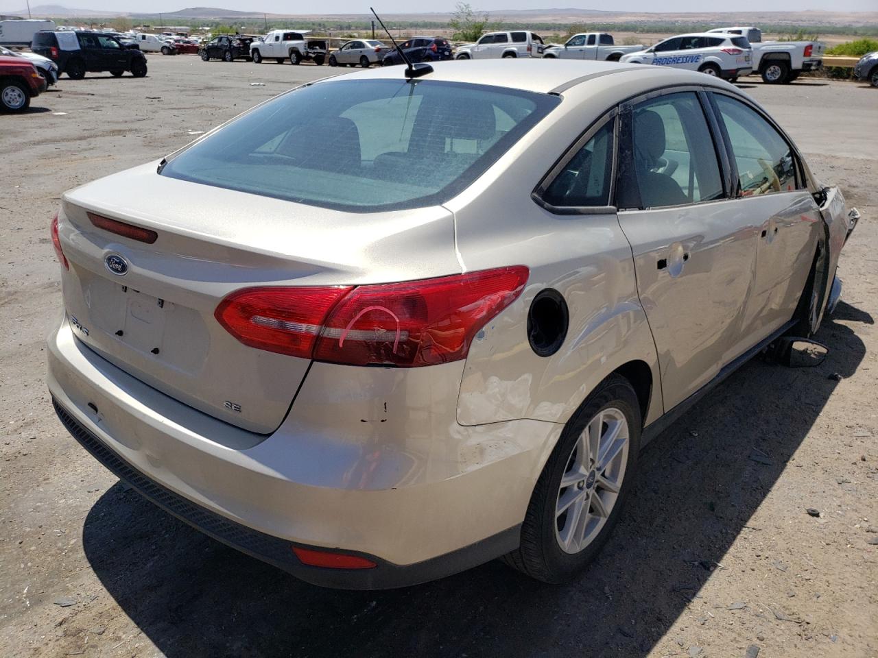 Photo 4 from auction – 2018 FORD FOCUS SE with VIN 1FADP3F26JL217209