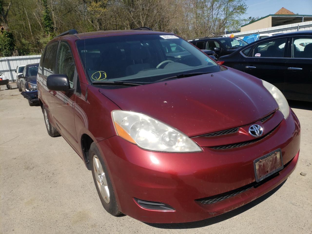 TOYOTA SIENNA CE 2009 z numerem VIN 5TDZK23C19S261179 - Zdjęcie z aukcji