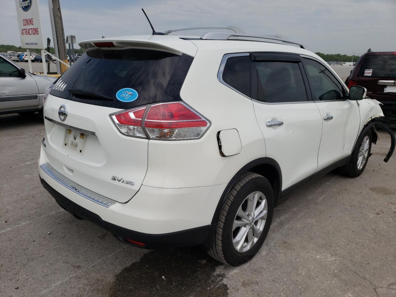 Photo 4 from auction – 2016 NISSAN ROGUE S with VIN KNMAT2MV6GP666097