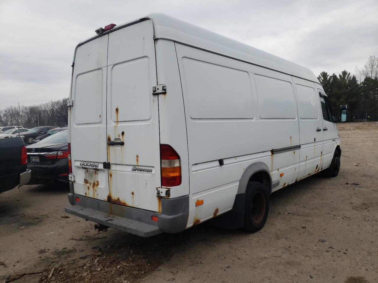Photo 4 from auction – 2006 DODGE SPRINTER 3 with VIN WD0PD544065943358