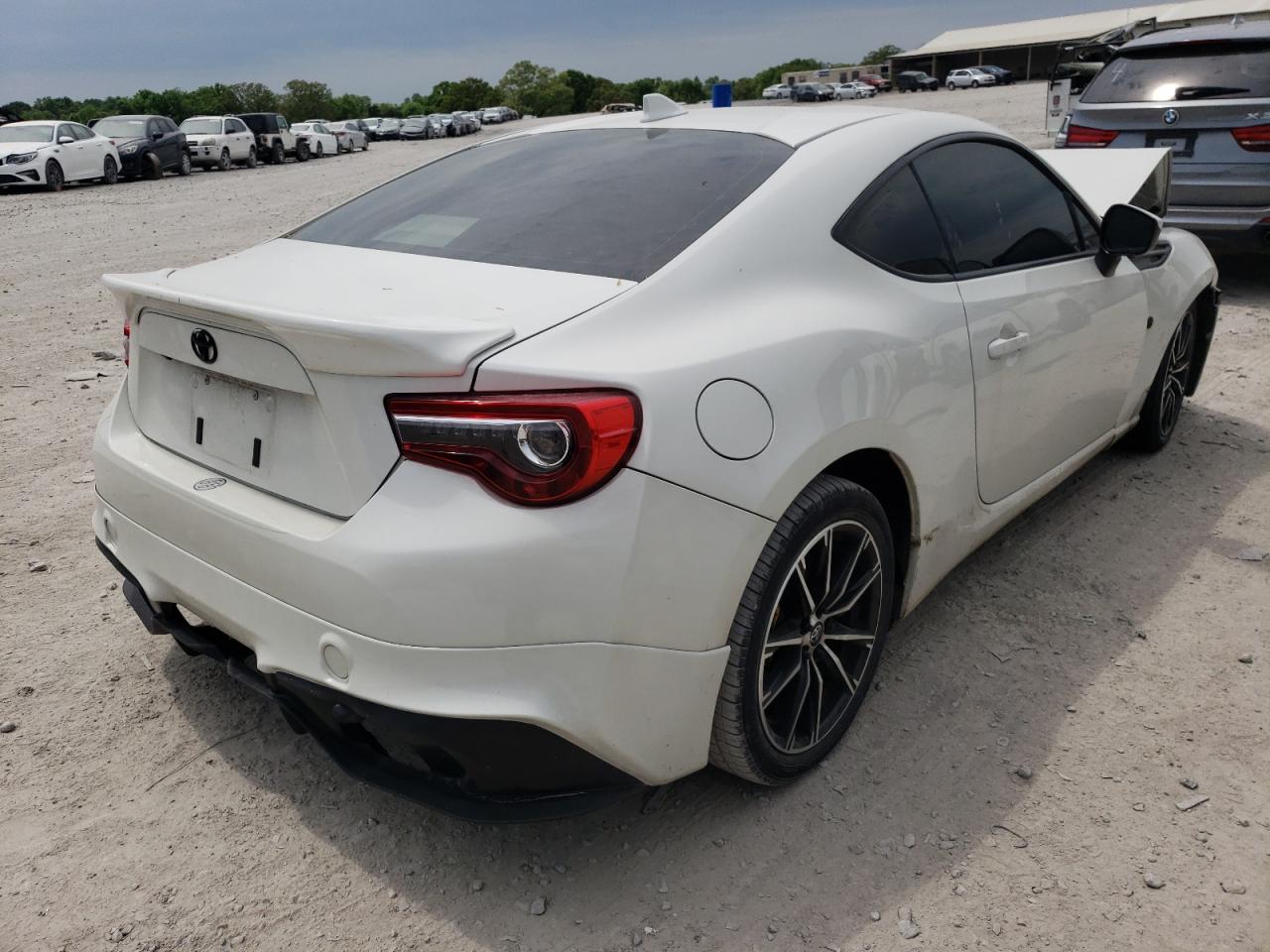 Photo 4 from auction – 2018 TOYOTA 86 with VIN JF1ZNAA19J9700396