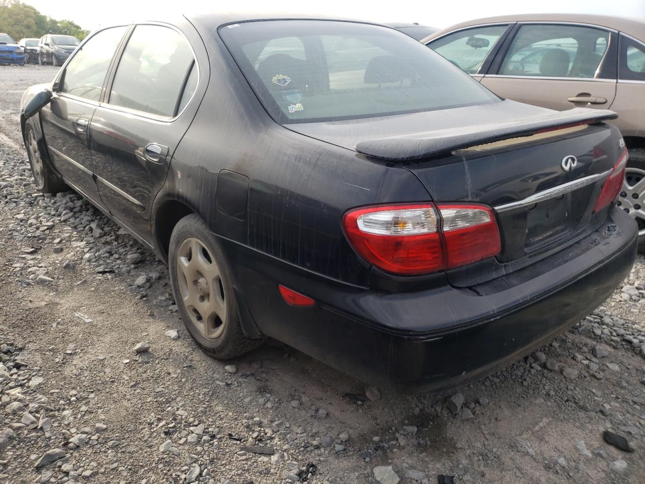 Photo 3 from auction – 2000 INFINITI I30 with VIN JNKCA31A5YT214252
