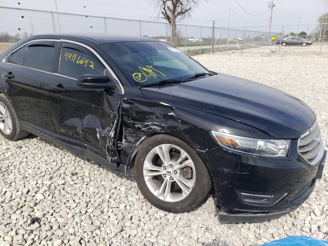 Photo 9 from auction – 2016 FORD TAURUS SEL with VIN 1FAHP2E83GG116261