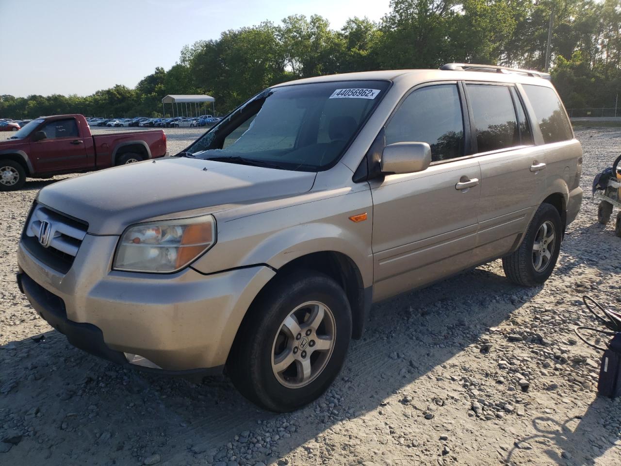 Photo 13 from auction – 2006 HONDA PILOT EX with VIN 5FNYF28466B043241