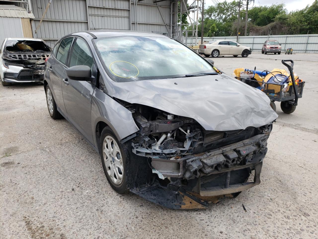 FORD FOCUS SE 2012 with VIN 1FAHP3K22CL356117 - Photo from auction