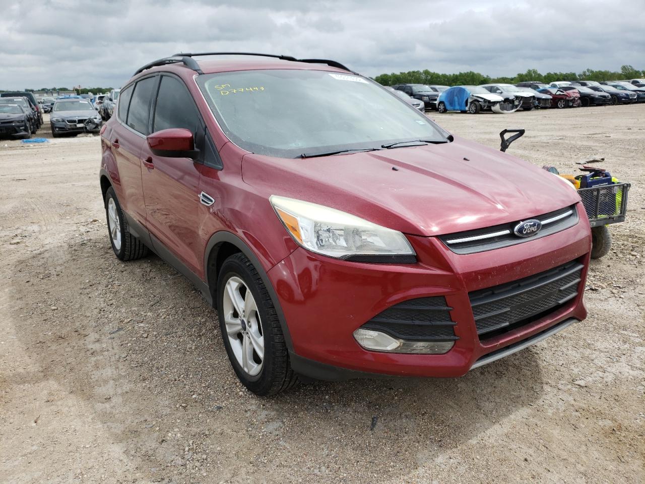 FORD ESCAPE SE 2013 with VIN 1FMCU0GX0DUD77443 - Photo from auction