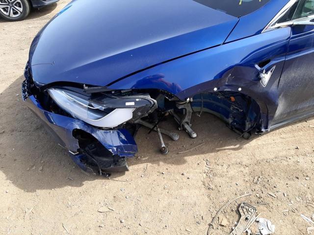 Photo 9 from auction – 2016 TESLA MODEL X with VIN 5YJXCBE28GF020939